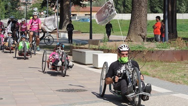 Festa sobre Rodes a Ripoll | Abril Chinchilla