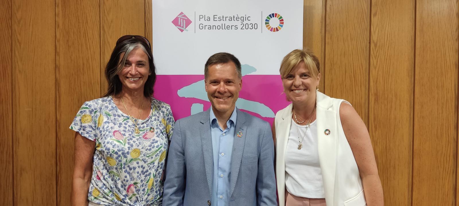 Els tres comissaris del Pla Estratègic han assistit al ple que ha aprovat el document Missions Granollers 2030 Els tres comissaris del Pla Estratègic han assistit al ple que ha aprovat el document Missions Granollers 2030