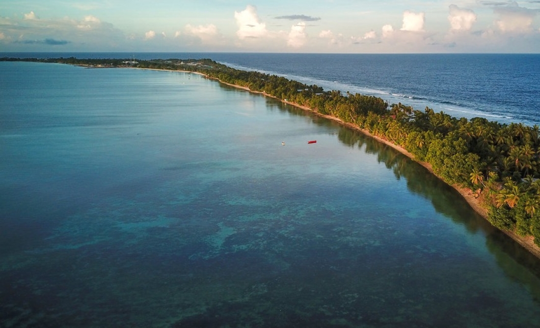 PNUD Tuvalu / Aurélia Rusek L'arxipèlag de Tuvalu a l'Oceà Pacífic està a només dos metres per sobre del nivell del mar, motiu pel qual és molt susceptible al canvi climàtic
