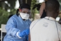Els brots causats a l'Àfrica central per l'Èbola presenten unes taxes de mortalitat d'entre el 55 i el 90%. | OMS/L. Mackenzie