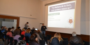 Un miler de persones de Reus han pogut aprendre com estalviar en la factura d'electricitat, gas i aigua durant aquest 2018