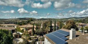 Terrassa promou la implantació de les comunitats energètiques amb la signatura d'un protocol d'intencions