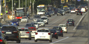 S'ajornen un any les restriccions als vehicles amb etiqueta groga a les ZBE