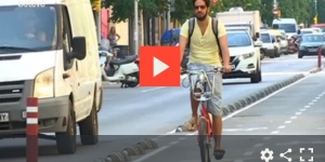 Barcelona baixarà les bicicletes de la vorera el 2019