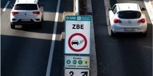 ZBE obligatòria a 23 municipis catalans: quins models poden implantar abans del 2023