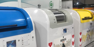 Premià de Mar es prepara per la recollida amb contenidors tancats