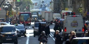 Un de cada 10 vehicles que circulen per Barcelona no té etiqueta ambiental