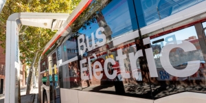 Barcelona preveu que el 100% de la renovació de la flota de bus es farà amb vehicles nets
