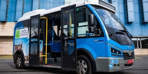 Un minibús Jest 100% elèctric de Karsan, en proves a Barcelona