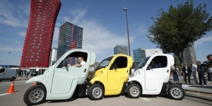 Es presenta a L'Hospitalet un prototip europeu de cotxe elèctric d’ús compartit